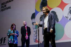 Poziv u bioskop: Filmom „Otac majka sestra brat“ Džima Džarmuša počeo prvi Beograd Film Festival 1 Poziv u bioskop: Filmom „Otac majka sestra brat“ Džima Džarmuša počeo prvi Beograd Film Festival 1