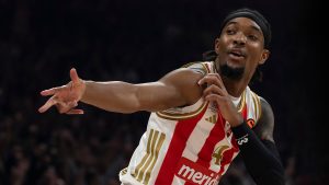 Obradović objasnio zašto nije igrao Devonte Grejem protiv Efesa 13 Obradović objasnio zašto nije igrao Devonte Grejem protiv Efesa 11