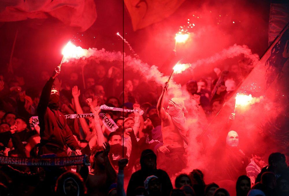 I Bitlsi 'gledali' utakmicu Marsej - Liverpul 4 navijači marseja, bakljada navijača marseja