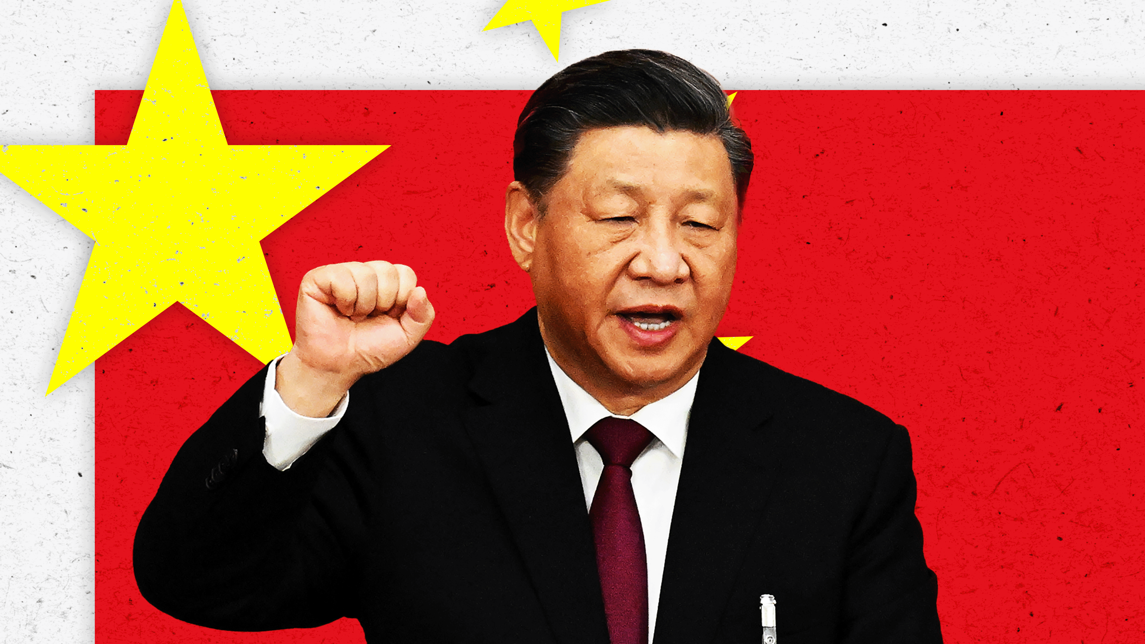 Điping sa podignutom pesnicom, a iza njega je pozadina sa elementima kineske zastave