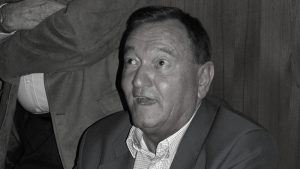 Preminuo švajcarski pisac Erik fon Deniken, poznat po teoriji o vanzemaljcima 27