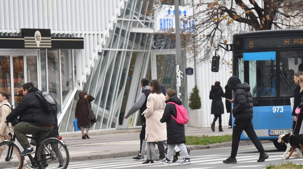 Danas malo toplije, uveče prolazno naoblačenje 10