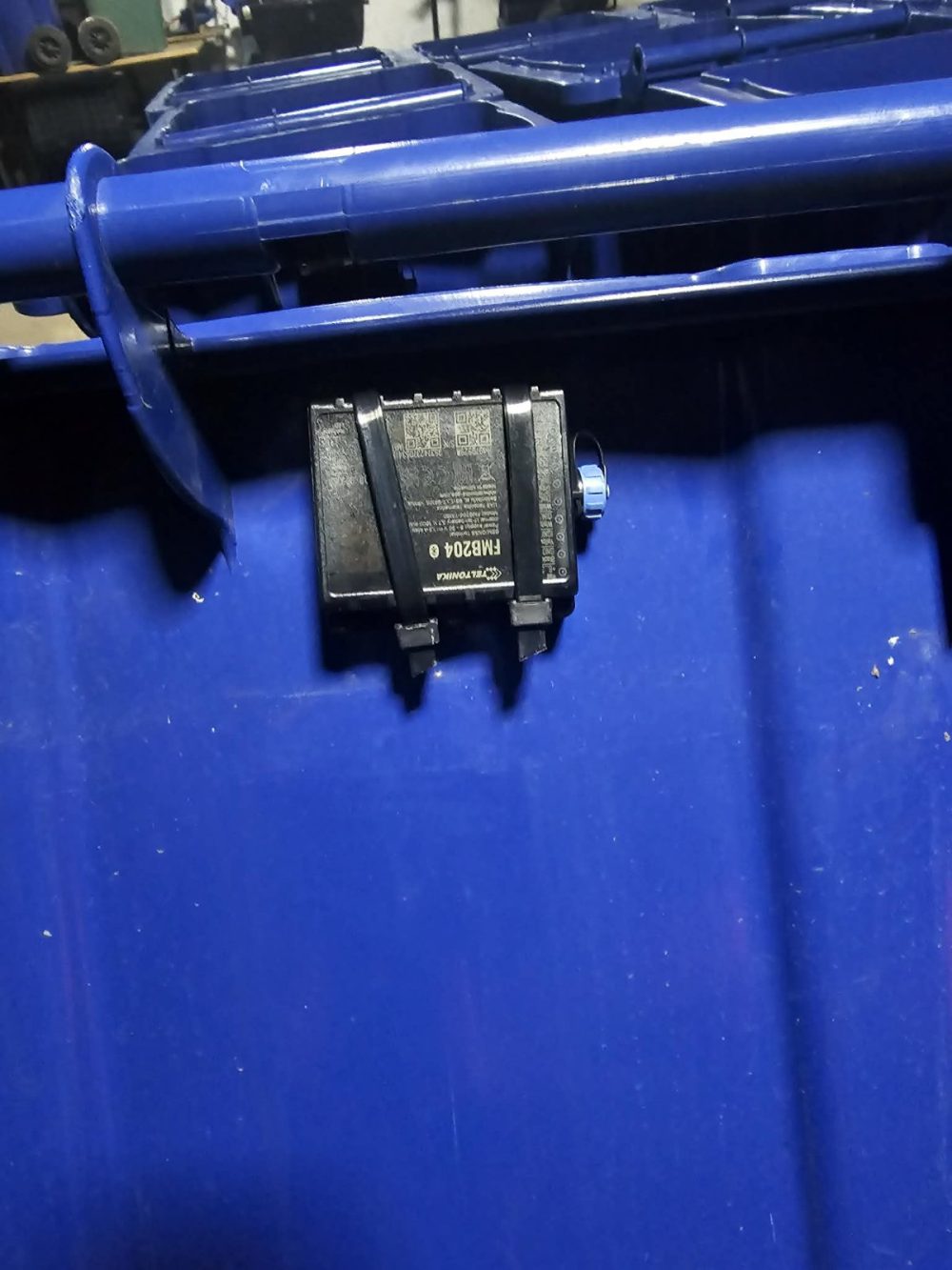 Kante za đubre sa GPS uređajima U Nišu postavljeni GPS uređaji za praćenje kanti za đubre 3