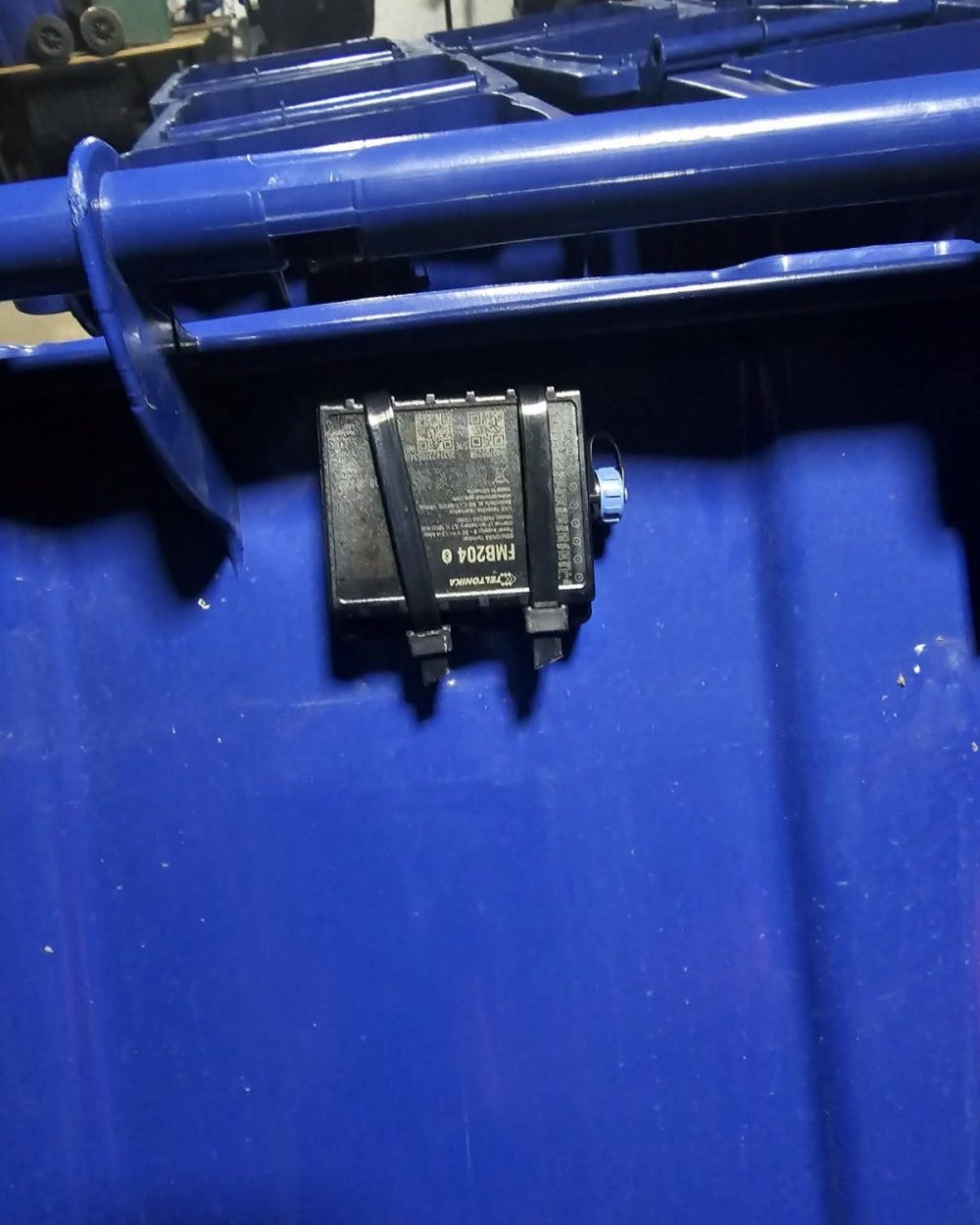 Da li niška JKP Mediana preko postavljenih GPS uređaja na kante za đubre prati radnike: Poslanica Jelena Milošević se obratila Povereniku 3