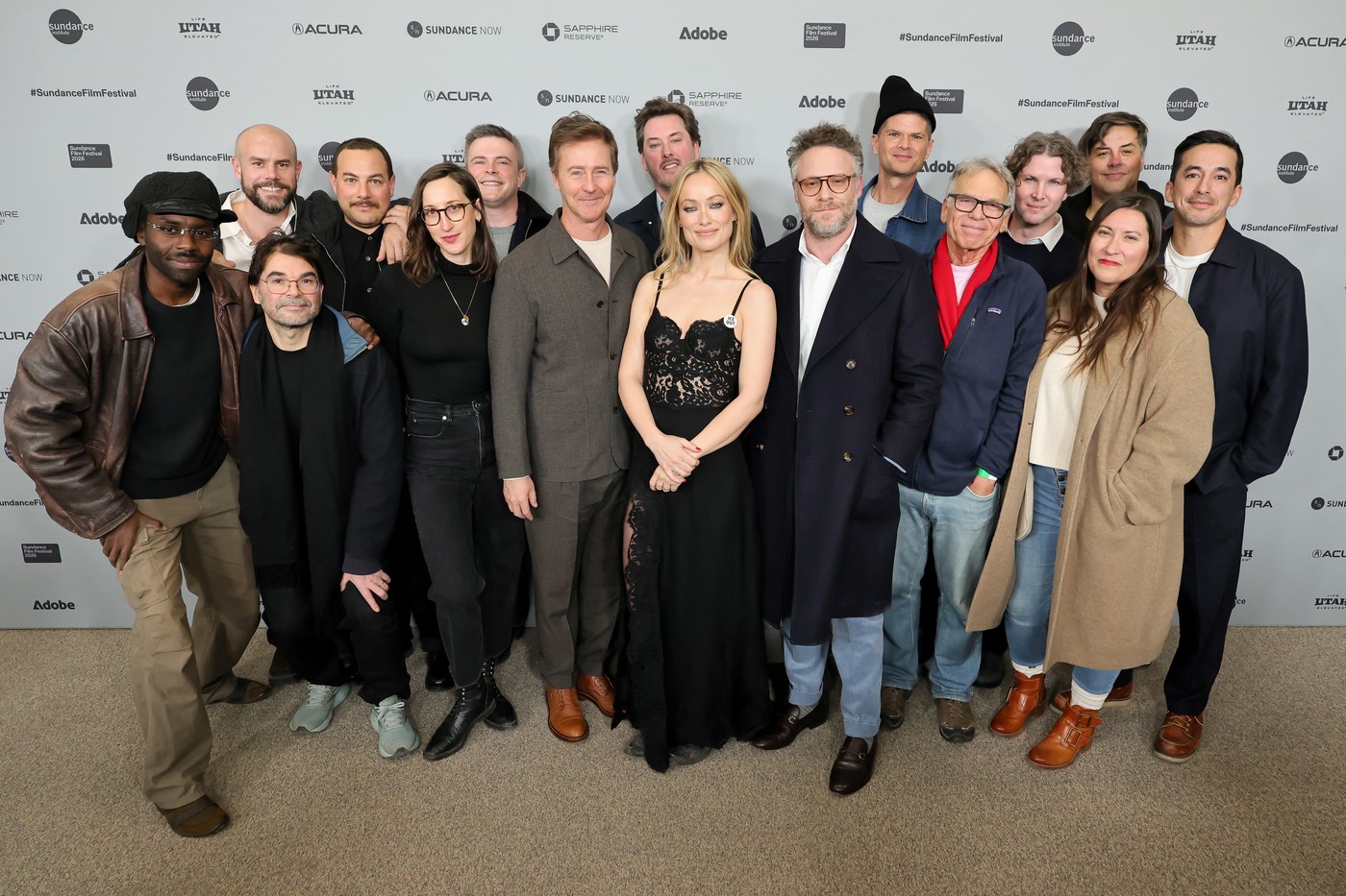 Olivija Vajld pokorila Sandens: Film o supružnicima čiji brak je na aparatima doneo je višemilionski ugovor i pohvale kritičara 1