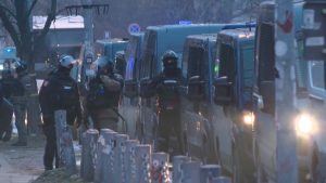 "Službenici na Filozofskom postupili po zakonu": Strukovno udruženje policije o intervenciji u Novom Sadu 2