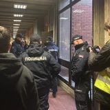 Na Filozofski u Novom Sadu stigla policija (FOTO; VIDEO) 9