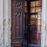 Predstavnici vlasti i opozicije osudili paljenje vrata na katedrali u Novom Sadu 4