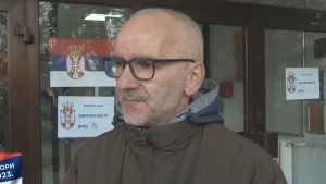 Monarhisti tvrde da je u Vranju napadnut njihov odbornik i njegov sin 2