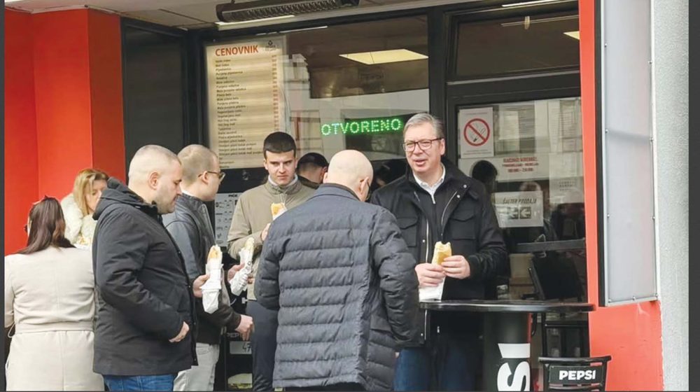 "Kako da se razara nešto što je već razoreno": O Vučićevoj tvrdnji da će Srbija biti uništena ako SNS ne pobedi 1