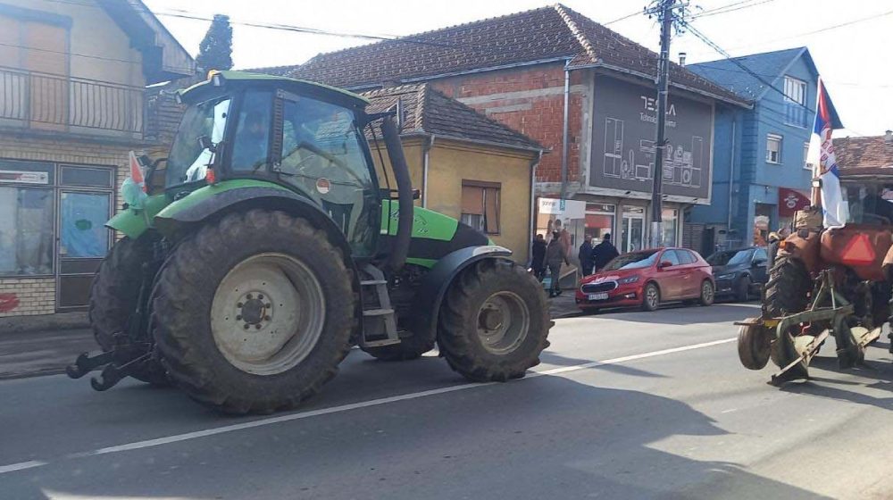 Poljoprivrednici najavili nastavak blokade Ibarske magistrale dok Vlada Srbije ne ispuni njihove zahteve 8