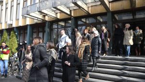 Više od 100 advokata traži da Skupština Advokatske komore Srbije raspravlja o Mrdićevim zakonima 1