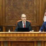 Vlada usvojila na sednici subvencije za poljoprivredu i tekstilnu industriju 2