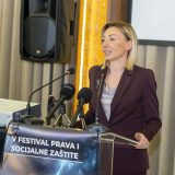 Macura na radnom doručku sa diplomatama o unapređenju položaja žena u društvu 1