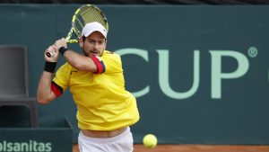 Mehija provocirao publiku posle trijumfa u Dejvis kupu i onda je nastao potpuni haos: Letele su flaše i tvrdi predmeti, policija je morala da interveniše (VIDEO) 13