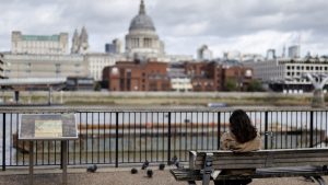 Kriza poverenja u Britaniji: Bivši diplomata upozorava da je nacionalna bezbednost ugrožena 19