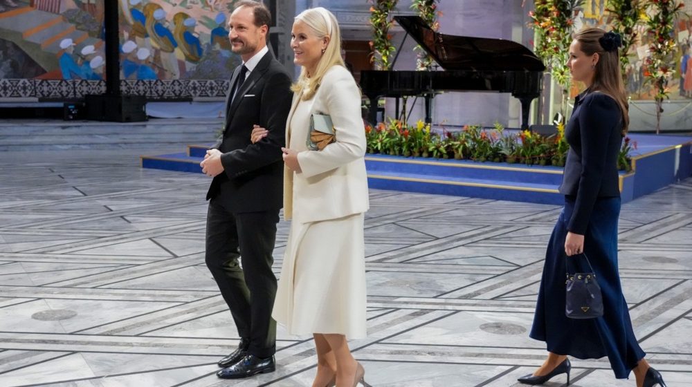 Nazivala ga "nežnim srcem" i "dragom osobom": Norveška princeza u Epstinovim fajlovima 9