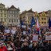 Desetine hiljada građana u Pragu izašle da podrže predsednika Pavela protiv radikala u vladi 1