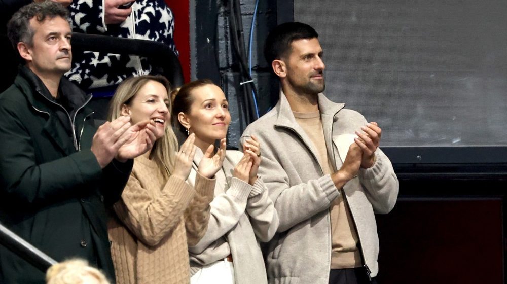 Novak Đoković se dugo držao za glavu posle spektakularnog poteza na Olimpijskim igrama (VIDEO) 9