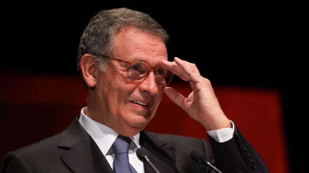 Ko je Antonio Žoze Seguro, novi predsednik Portugala, koji je ubedljivo pobedio desničarskog rivala? 10