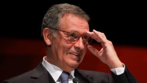 Ko je Antonio Žoze Seguro, novi predsednik Portugala, koji je ubedljivo pobedio desničarskog rivala? 6