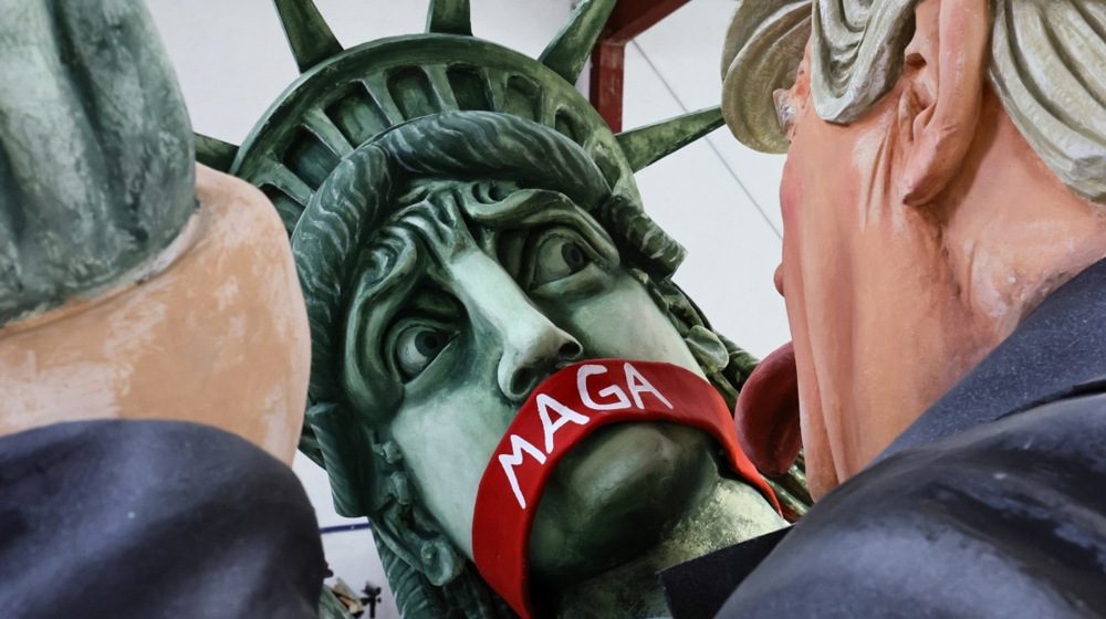 Desničarske grupe iz Evrope u redu za novac iz Vašingtona: Heritidž fondacija dostavila Trampu spisak 7