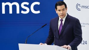 Državni sekretar SAD obratio se u Minhenu: Rubio ponudio maslinovu grančicu Evropi i dobio apaluz, ali... 18 Državni sekretar SAD obratio se u Minhenu: Rubio ponudio maslinovu grančicu Evropi i dobio apaluz, ali... 16