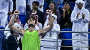 Finale je trajalo manje od sat vremena: Alkaraz dominantno osvojio titulu u Dohi (VIDEO) 17 Karlos Alkaraz