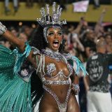 Završen karneval u Riju uz šarenilo, hiljade plesača i političke kontroverze 8