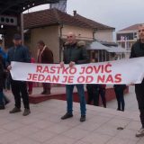 Surdulica na nogama, zvaničnici ćute: Zbog čega građani svakodnevno protestuju? 7