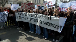 "Ostavke neće biti dovoljne": Mogu li protesti u Sarajevu zbog tramvajske nesreće da buknu kao u Srbiji zbog pada nadstrešnice? 11 "Ostavke neće biti dovoljne": Mogu li protesti u Sarajevu zbog tramvajske nesreće da buknu kao u Srbiji zbog pada nadstrešnice? 6