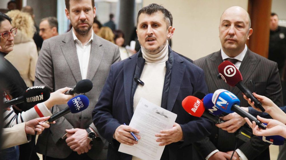 Pavlović (NPS): Osuda upada u advokatsku kancelariju Zdenka Tomanovića 9