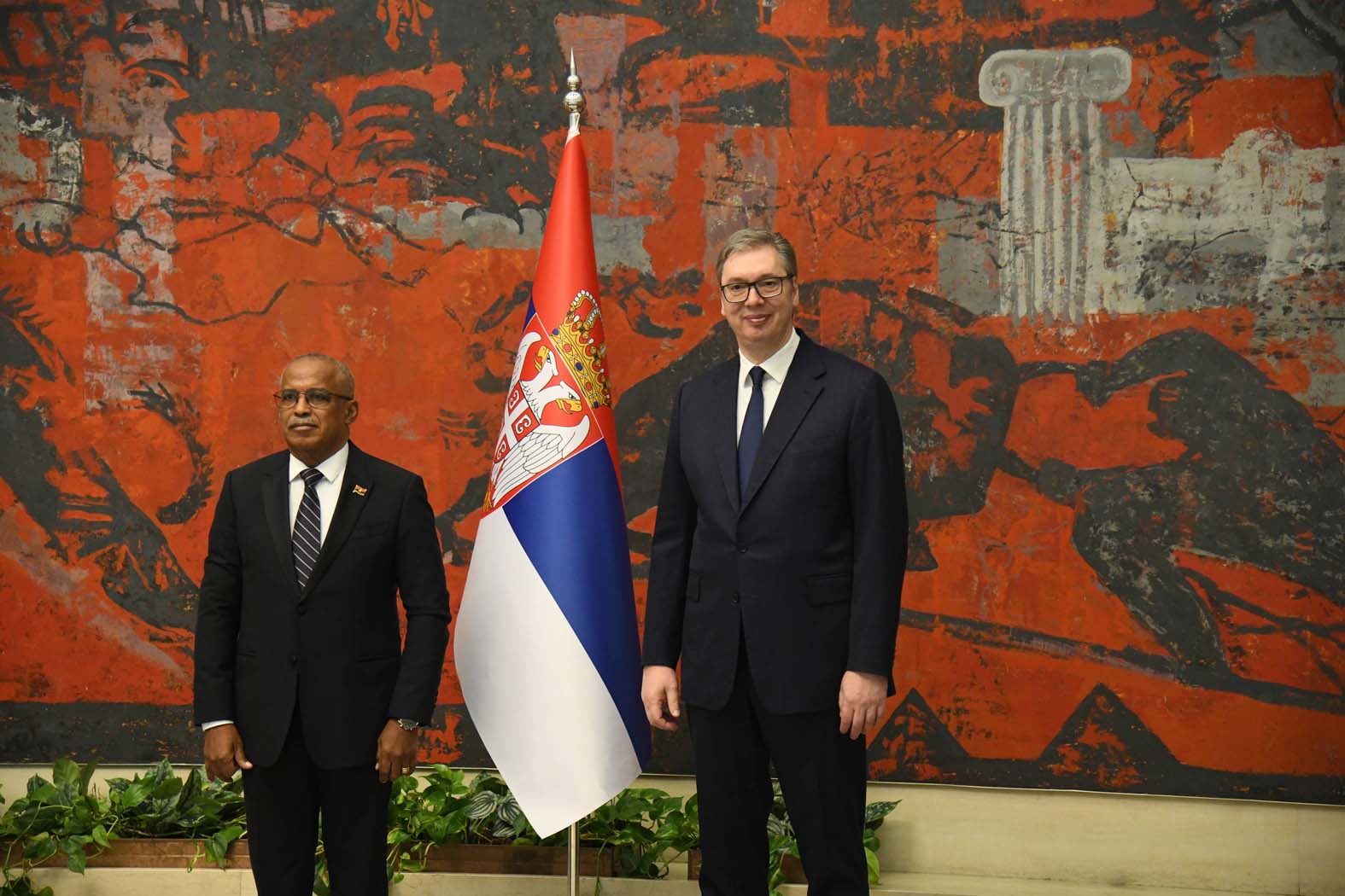 Vučić: Dobro prijateljstvo sa Angolom