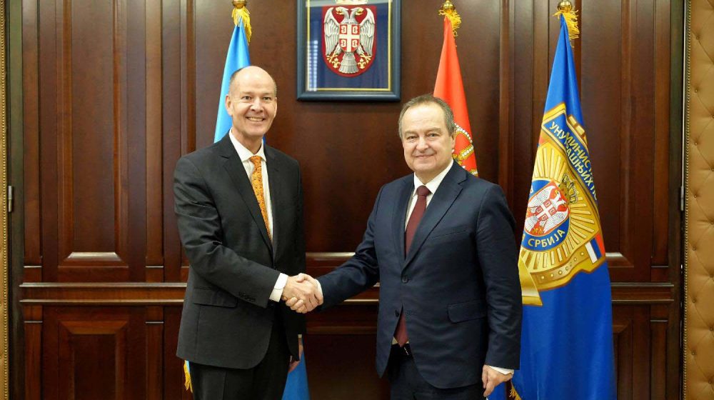 Dačić sa novim šefom Unmika 13