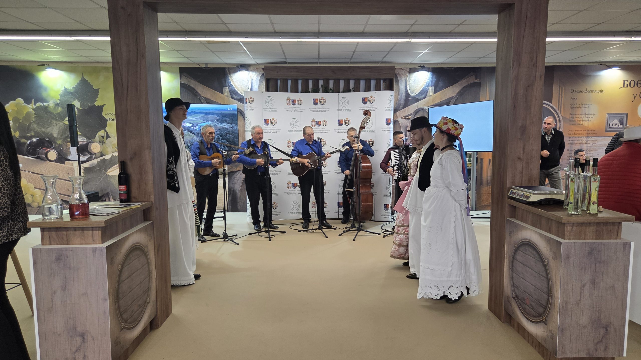 Popusti na sve strane, ali cene na upit: Da li se isplati platiti kartu za Sajam turizma da bi se dobilo isto što i u agenciji ili onlajn? 2