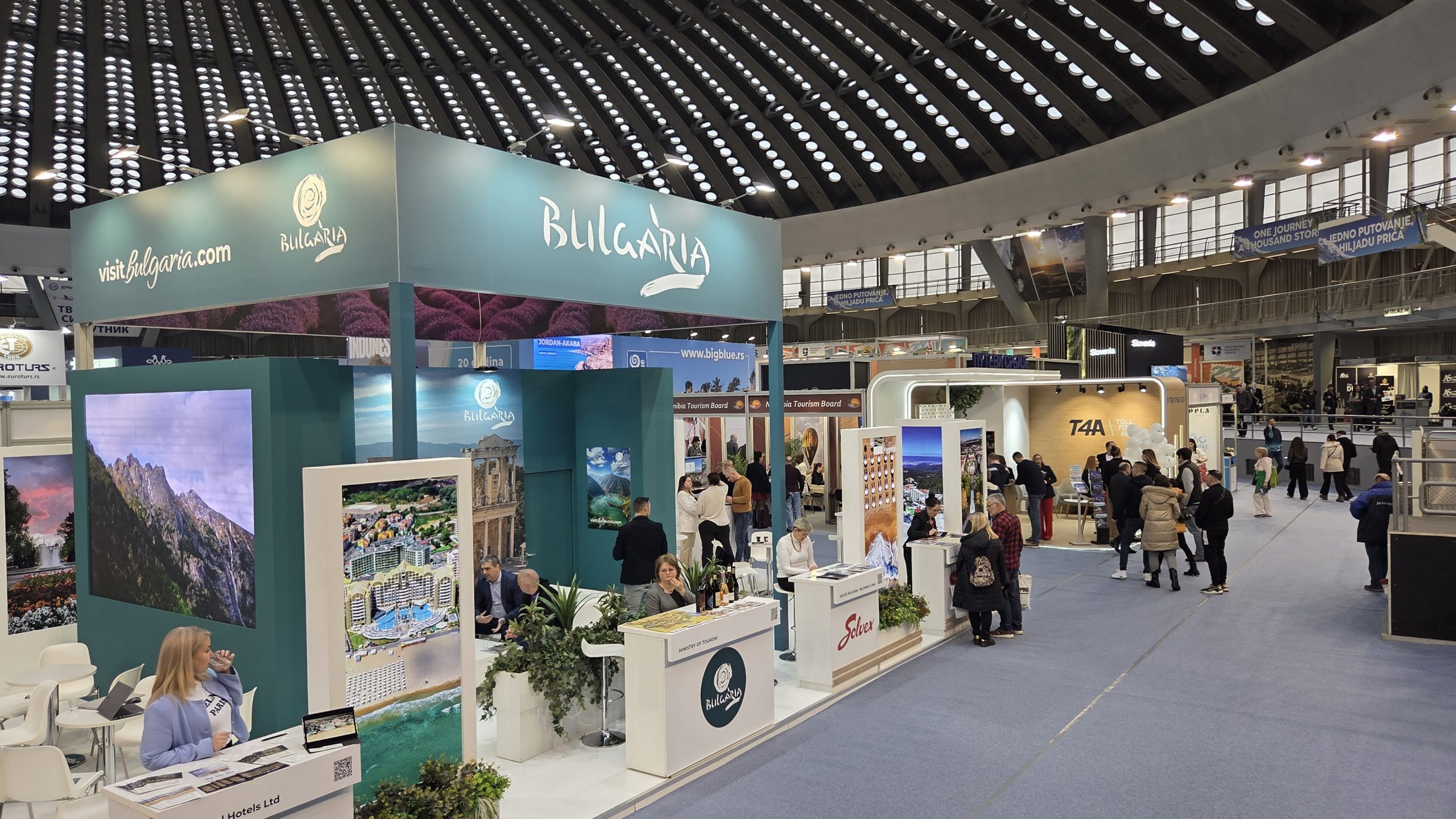 Popusti na sve strane, ali cene na upit: Da li se isplati platiti kartu za Sajam turizma da bi se dobilo isto što i u agenciji ili onlajn? 4