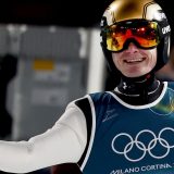 Ptice lete, ali leti i Domen Prevc: Slovenija ima olimpijskog šampiona 7