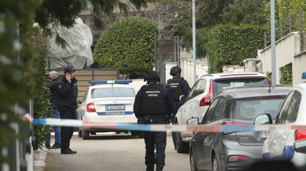 Pritvor dvojici zbog bombe na kuću Čolića: Za trećim poternica 10