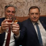 "Dodikova vladavina ozbiljno poljuljana, ali učiniće sve da se ovekoveči na prestolu": Analiza ponovljenih predsedničkih izbora u RS 7