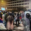 Protesti širom Srbije večeras zbog nasilja u Novom Sadu: Gde su sve najavljena okupljanja? 11