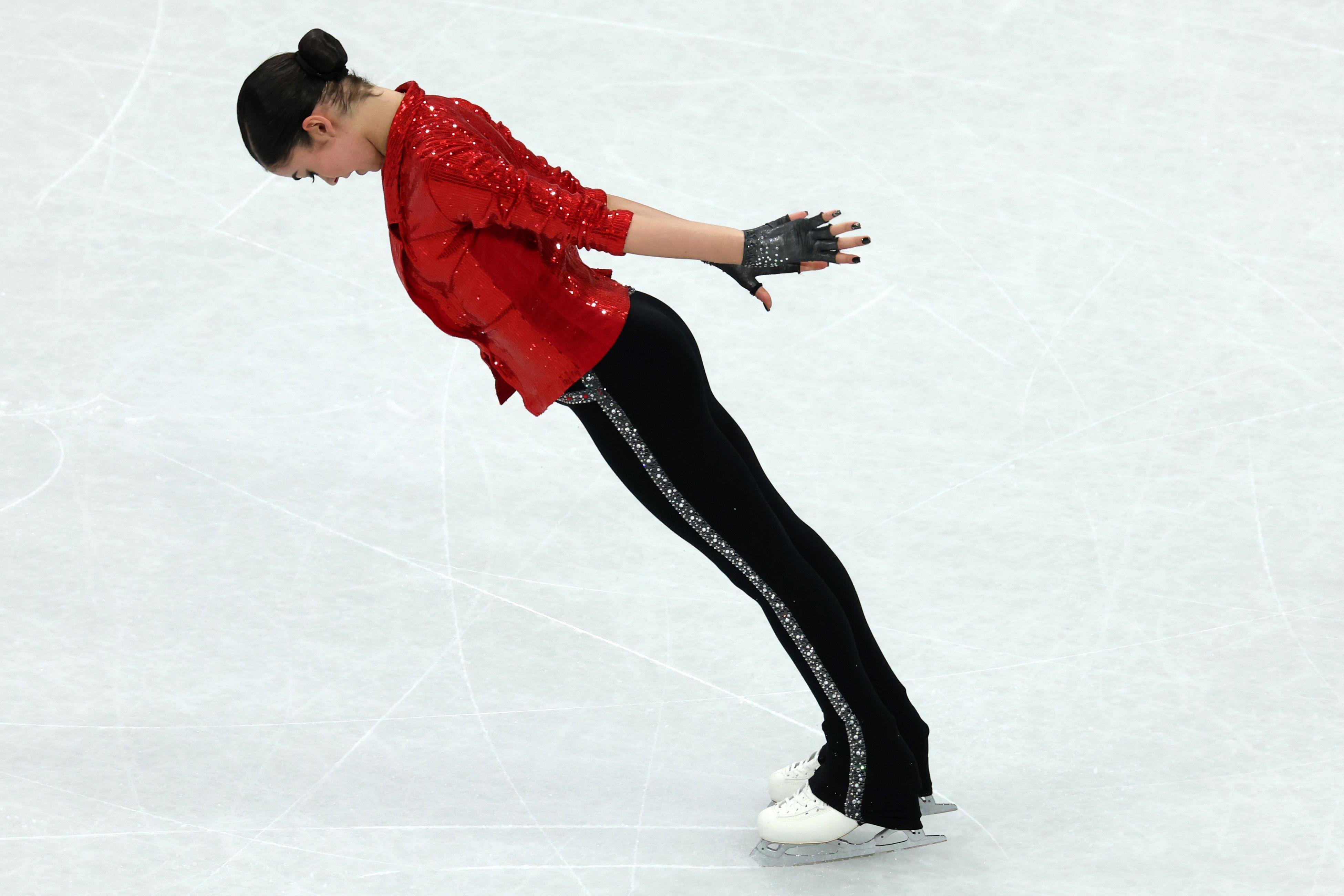 O njima se priča: Ruska klizačica Petrosjan, Japanke i trio 'Anđeli oštrice' 2 adelija petrosijan, ruska umetnička klizačica