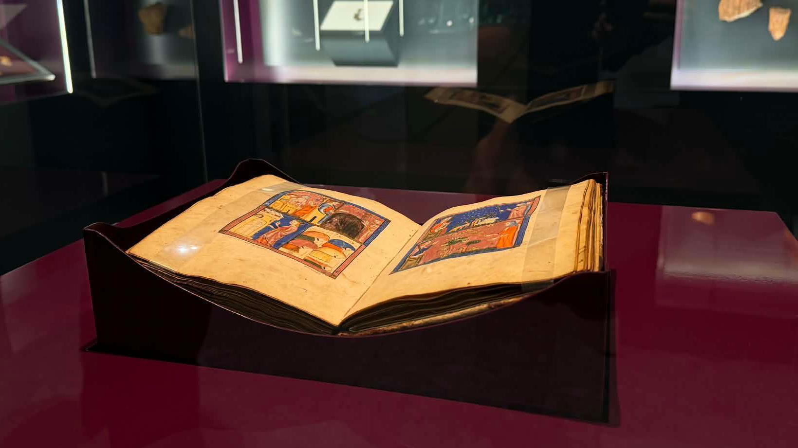 Sarajevska Hagada: Feniks koji se ponovo brani 1 Hagada u Zemaljskom muzeju