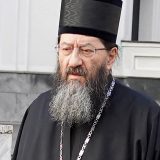 Danas saznaje: Vladika Teodosije bio protiv smene Justina, "Crveni kosovski božur" suspendovanom episkopu 7