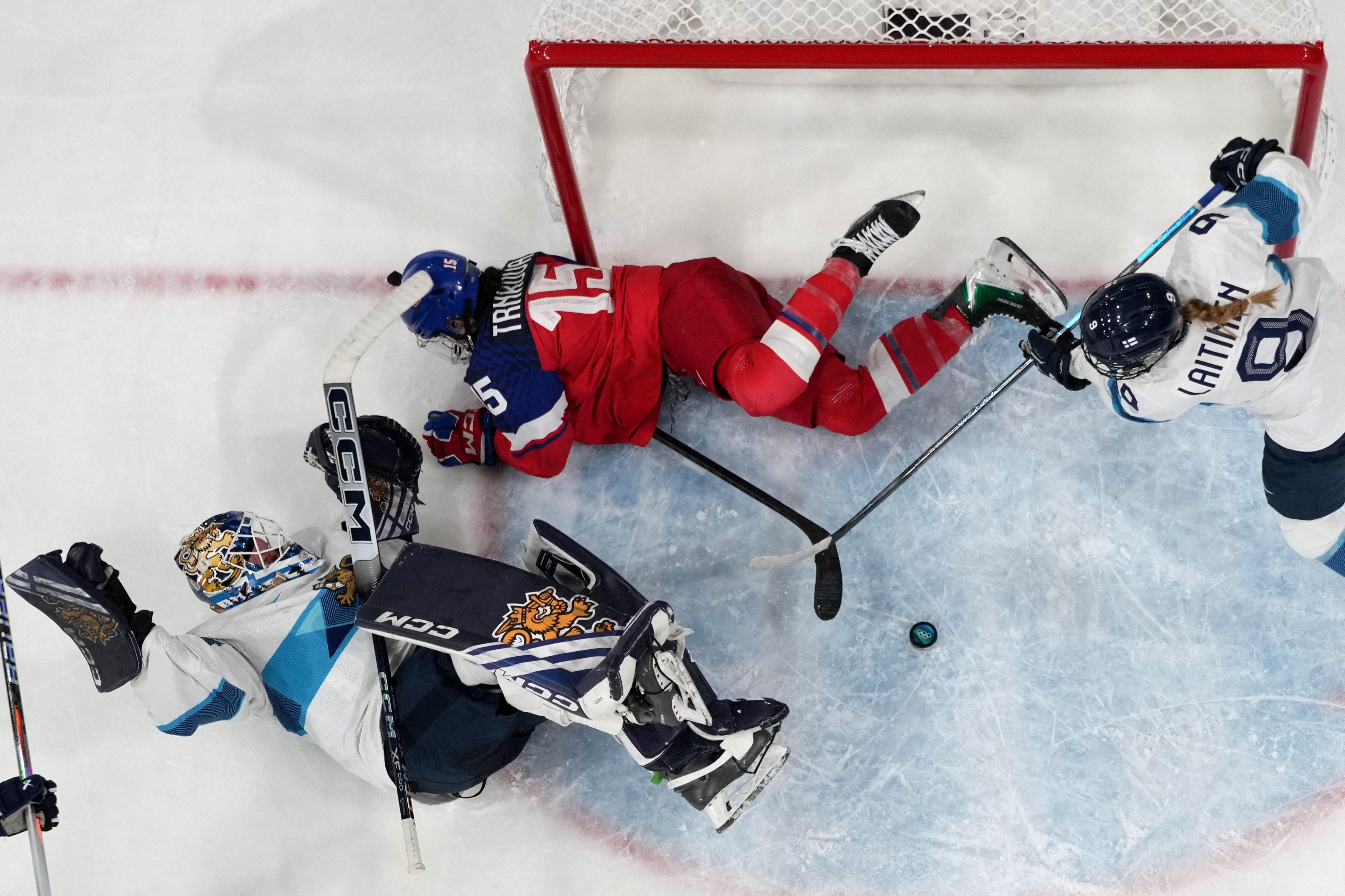 hokej na ledu, hokejaška utakmica Finske i Češke na Zimskim olimpijskim igrama u Italiji