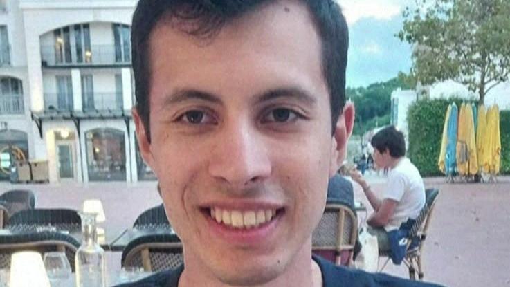 Privođenja zbog ubistva francuskog nacionaliste, pritisak na krajnju levicu 1 Kventin Derank nasmejano gleda u objektiv