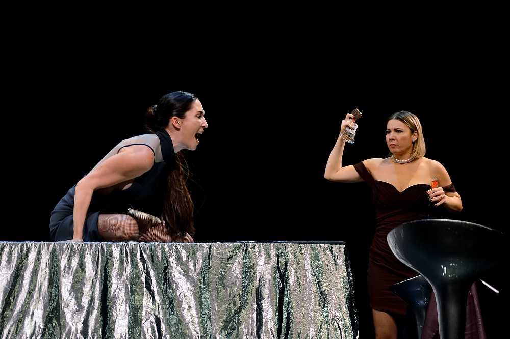 Predstava „Privatna proslava" obeležava 50. izvođenje, dobija i filmsku adaptaciju 1