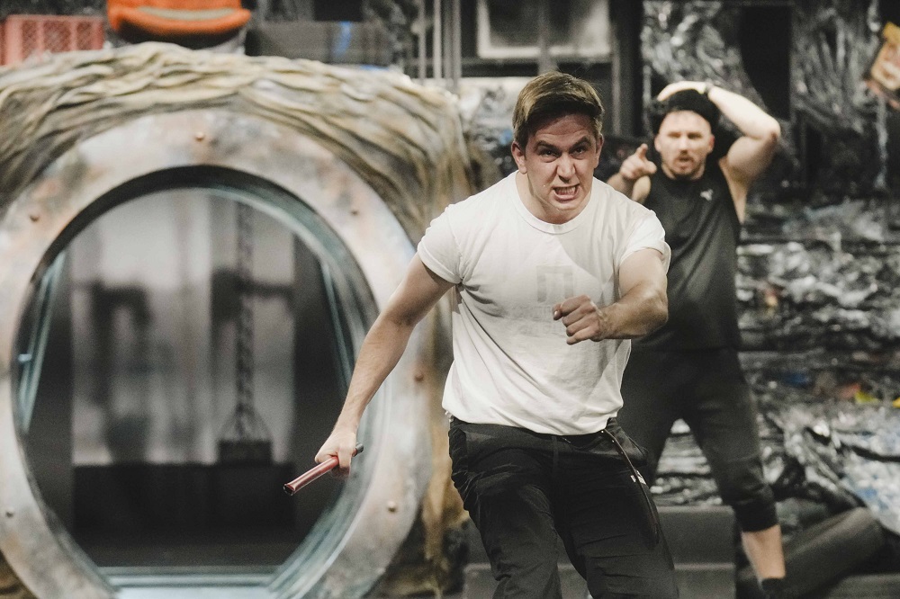 Premijera predstave „Kralj Ibi“ u Beogradskom dramskom pozorištu 2 Premijera predstave „Kralj Ibi“ u Beogradskom dramskom pozorištu 1