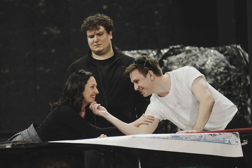 Premijera predstave „Kralj Ibi“ u Beogradskom dramskom pozorištu 3 Premijera predstave „Kralj Ibi“ u Beogradskom dramskom pozorištu 2