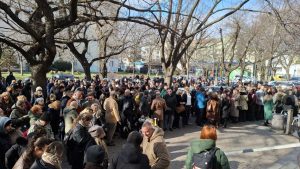 Završen protest u Novom Sadu zbog Mrdićevih zakona: "Kome smeta nezavisno sudstvo, kome smeta samostalno tužilaštvo?" (FOTO; VIDEO) 7