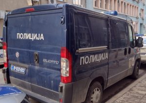 U Kragujevcu uhapšen mladić osumnjičen da je ukrao kutiju za dobrovoljne priloge iz pošte na Aerodromu 4